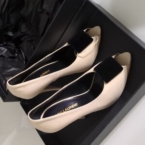 Saint Laurent crepe de chine velluto master pale sand nero peep pump womens 37eu